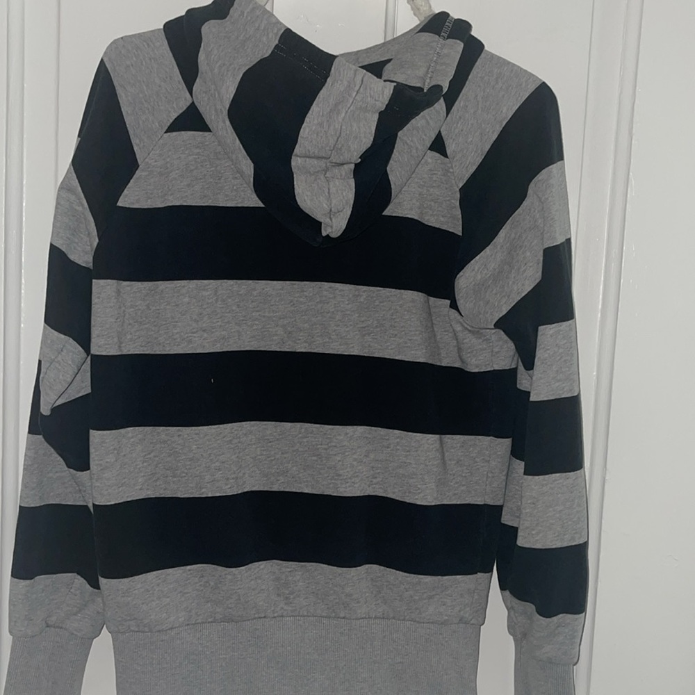 Nice medium white sweatshirt - Picture 4 of 4